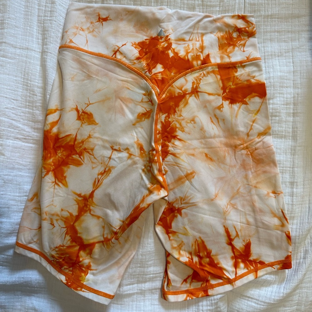 Vitality/Balance Athletica Shorts